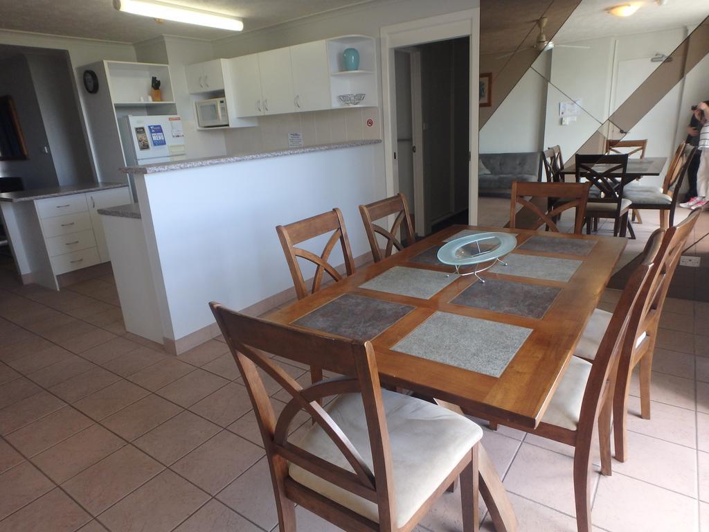 Burleigh Gardens North Hi-Rise Holiday Apartments Gold Coast Quarto foto